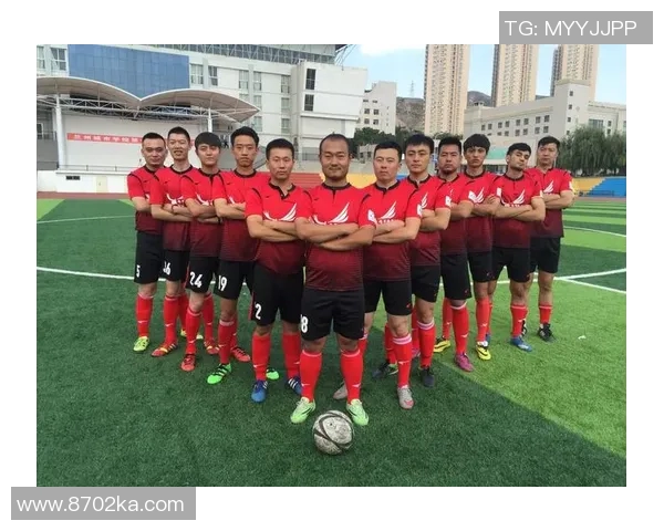 寻找足球明星合影区的最佳位置与拍照技巧分享