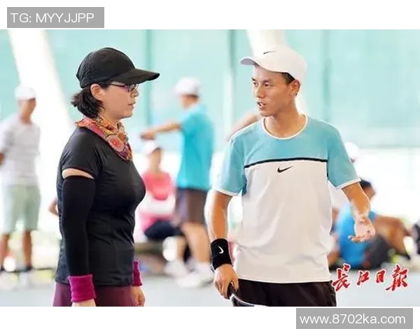 武汉网球队在精英赛中的节奏表现分析与战术探讨